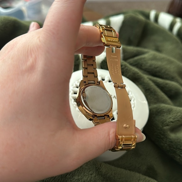 Fossil Rose Tone Rainbow CZ Halo Watch - Picture 2 of 3